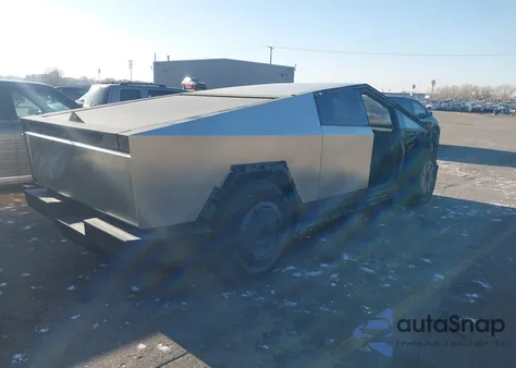 2025 Tesla Cybertruck Cyberbeast z USA, uszkodzony, nr VIN 7G2CEHEE5SA062137